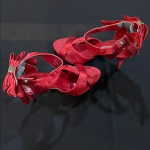 Ladies dress shoe 6M